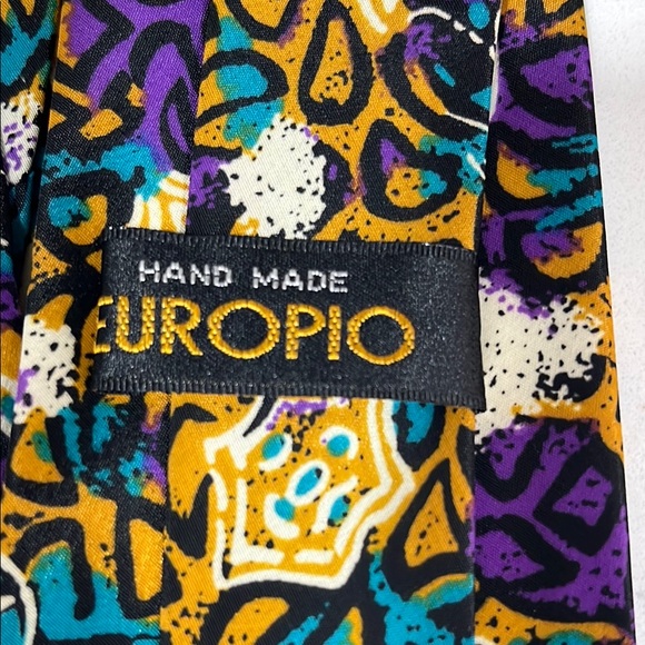 European Culture Yellow and Purple Tie New Without Tags - Picture 4 of 5